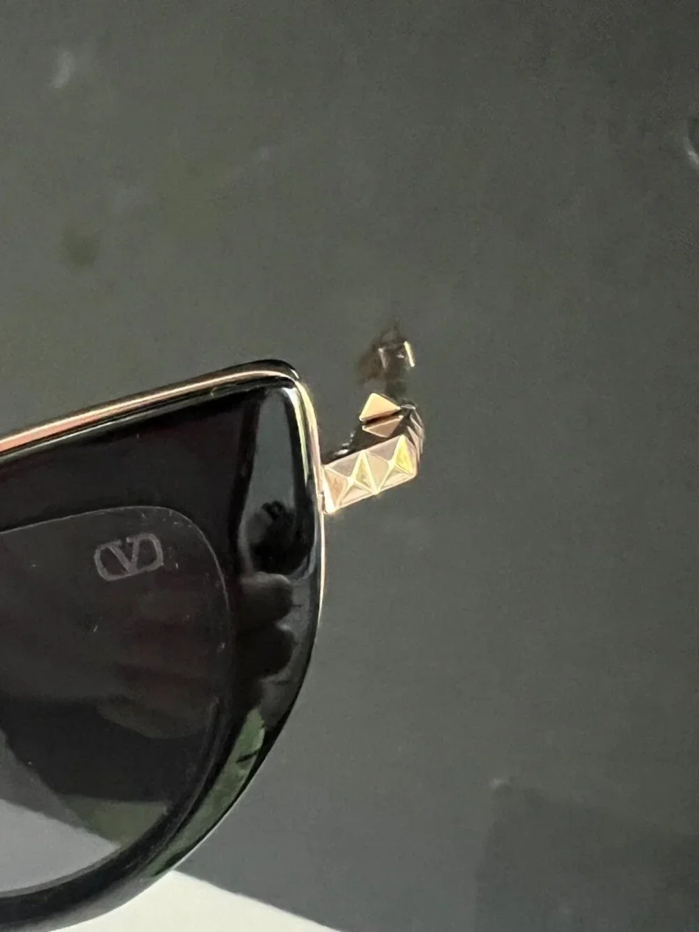 VALENTINO GARAVANI 50VLS102A Rockstud cat-eye sunglasses